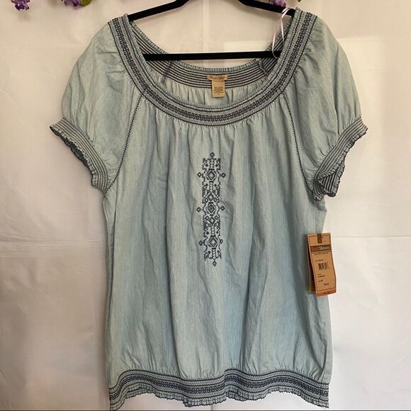 Ruff Hewn Chambrey Cute cotton shirt - Picture 1 of 8